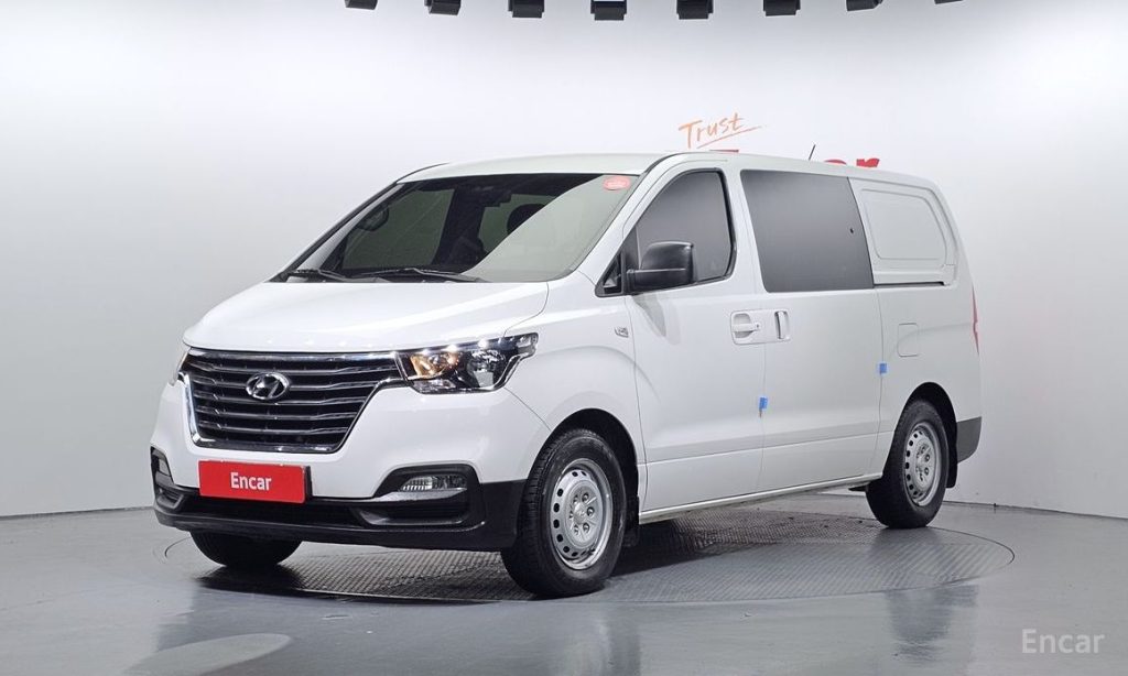 Hyundai Starex 2021