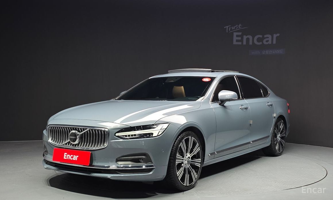Volvo S90 2023