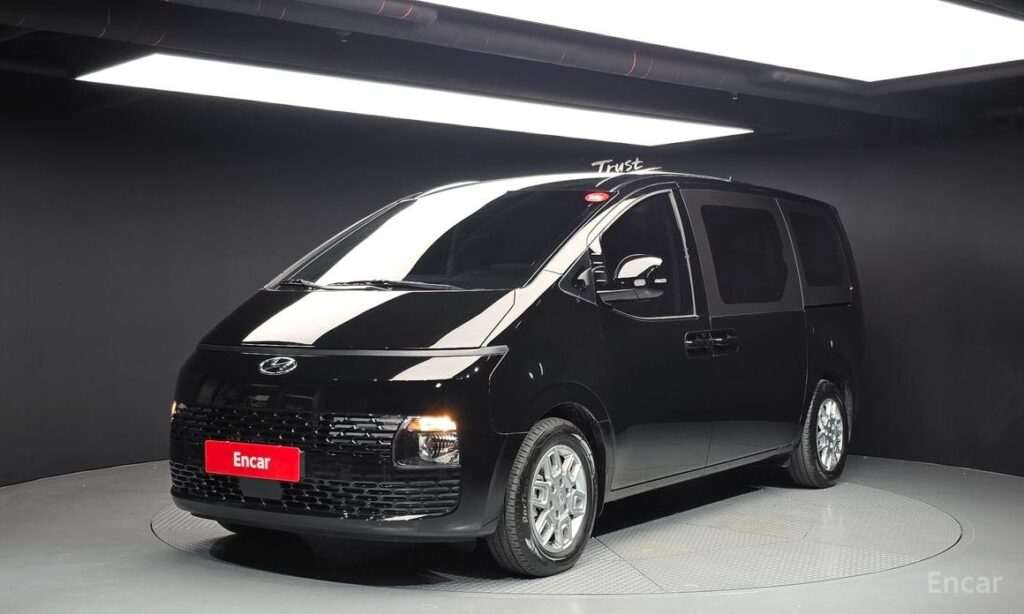 Hyundai Staria 2023