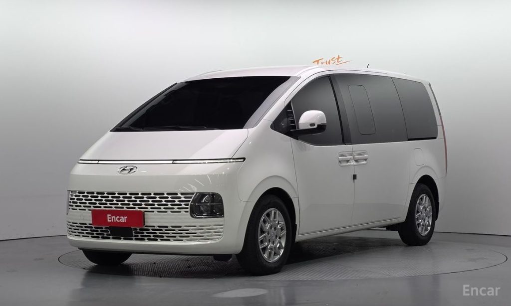 Hyundai Staria 2023