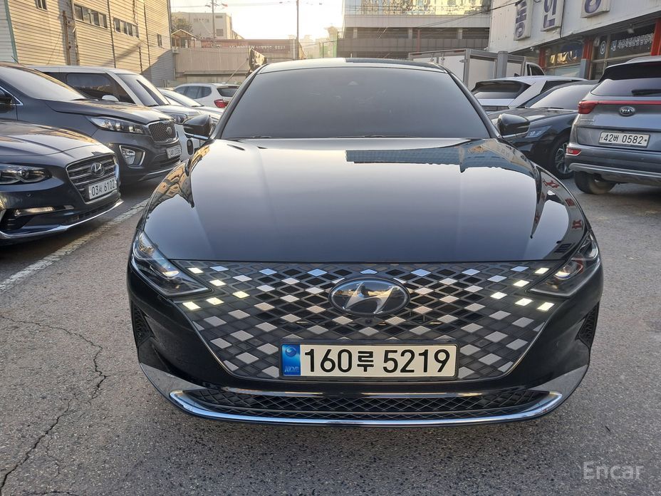Hyundai Grandeur 2022