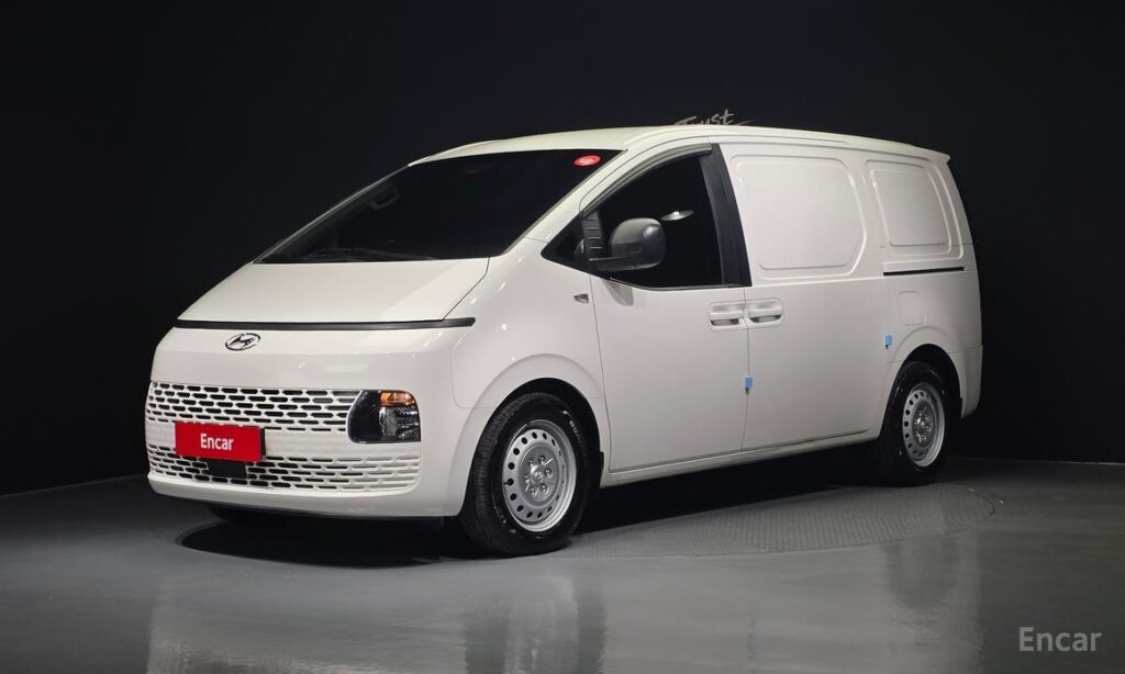 Hyundai Staria 2022