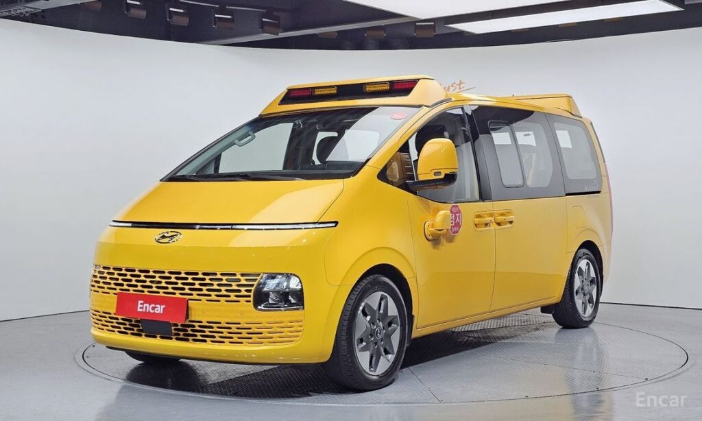 Hyundai Staria 2022