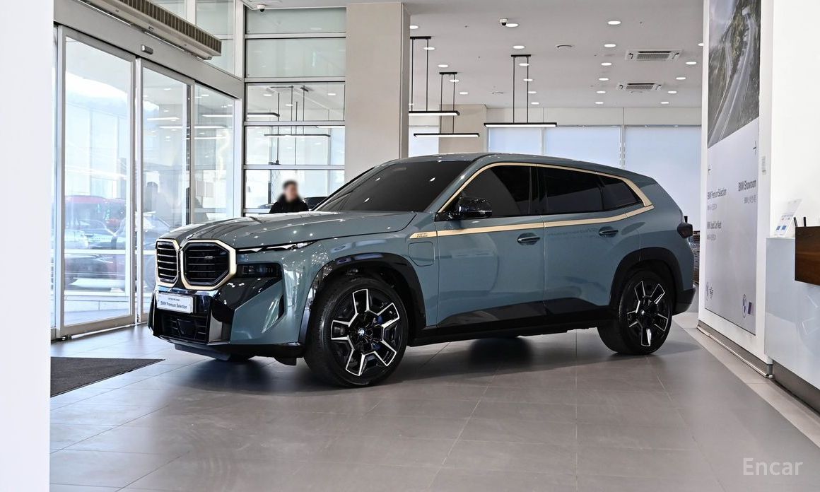 BMW XM 2024