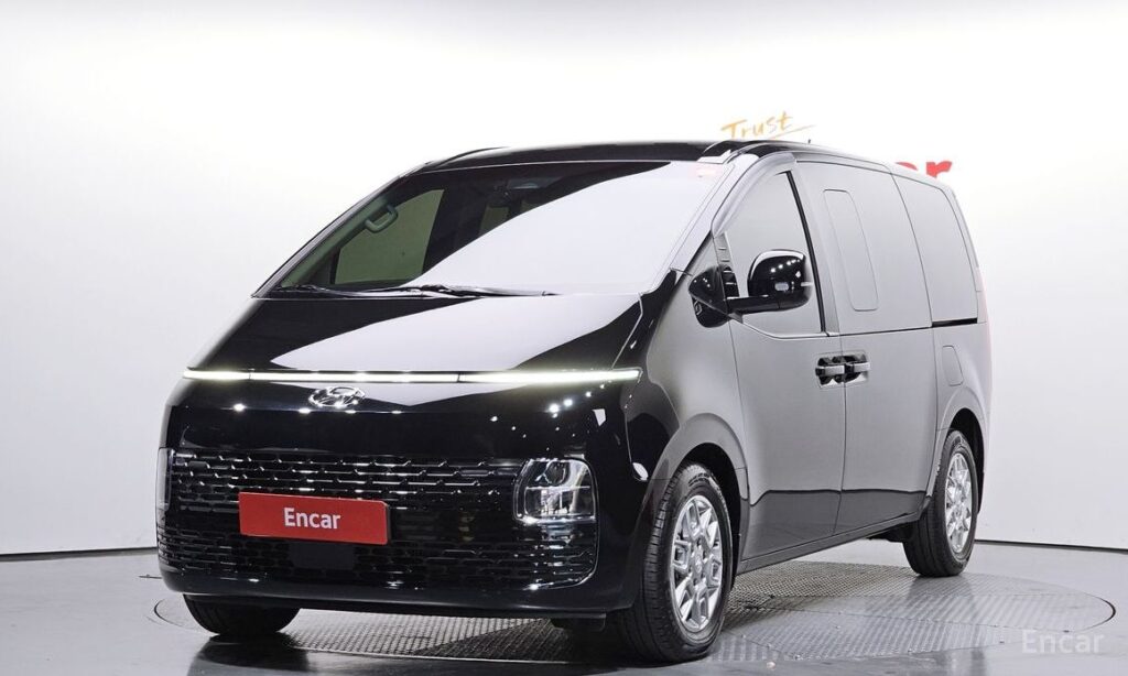 Hyundai Staria 2023