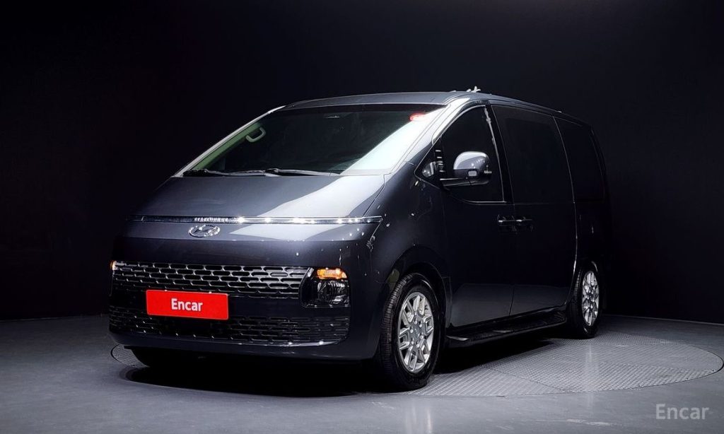 Hyundai Staria 2023