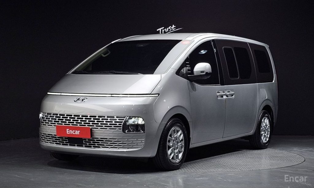 Hyundai Staria 2022