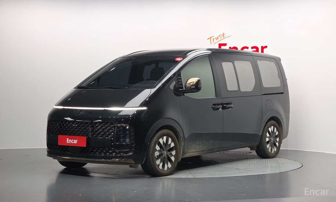 Hyundai Staria 2025