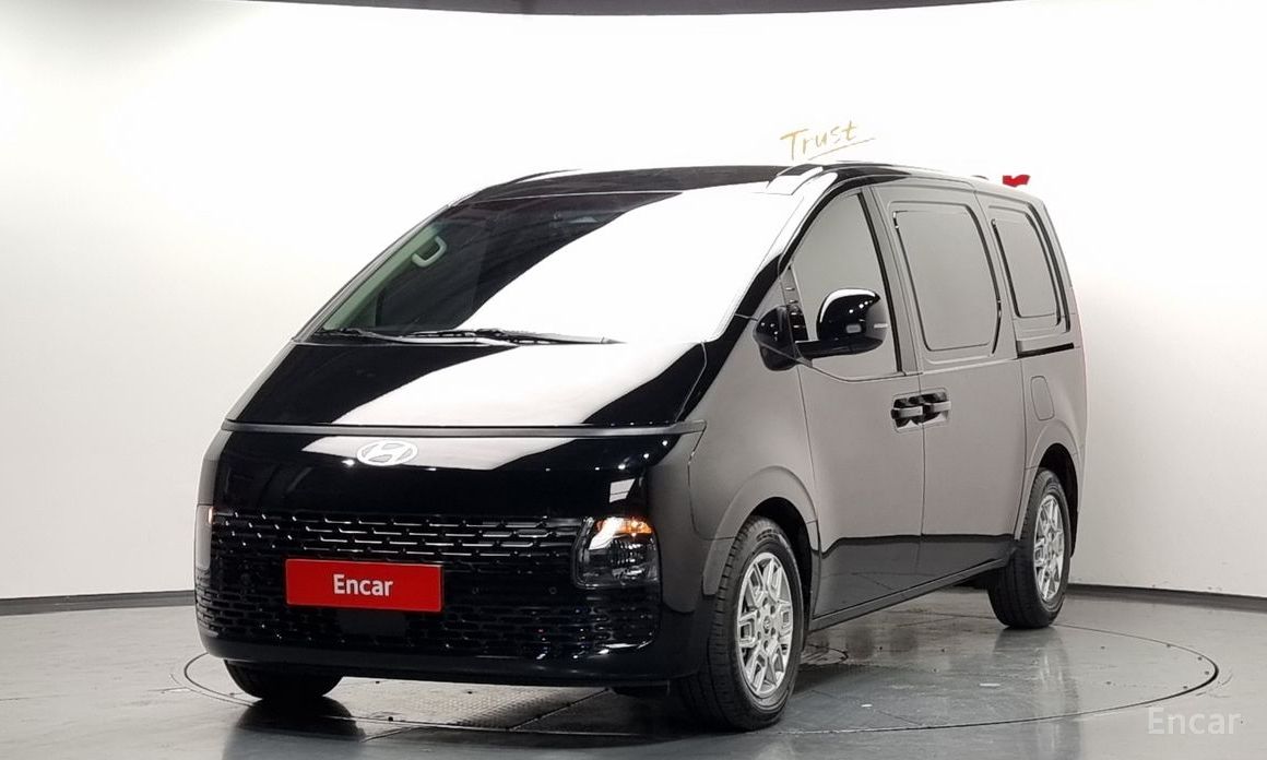 Hyundai Staria 2025