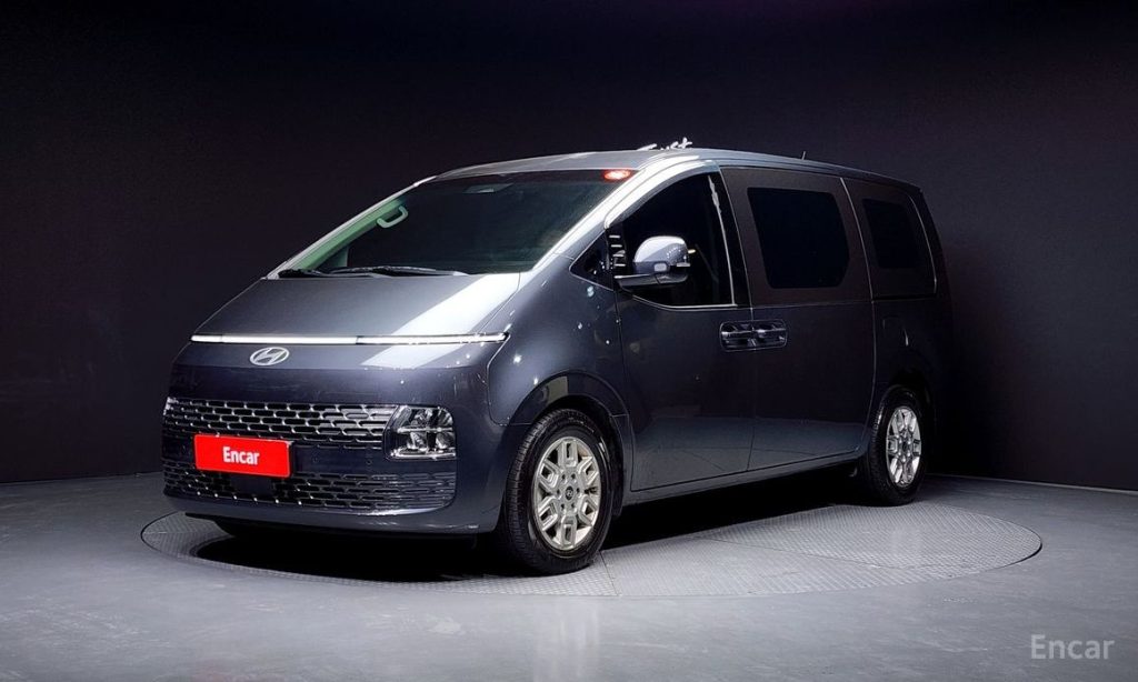 Hyundai Staria 2025