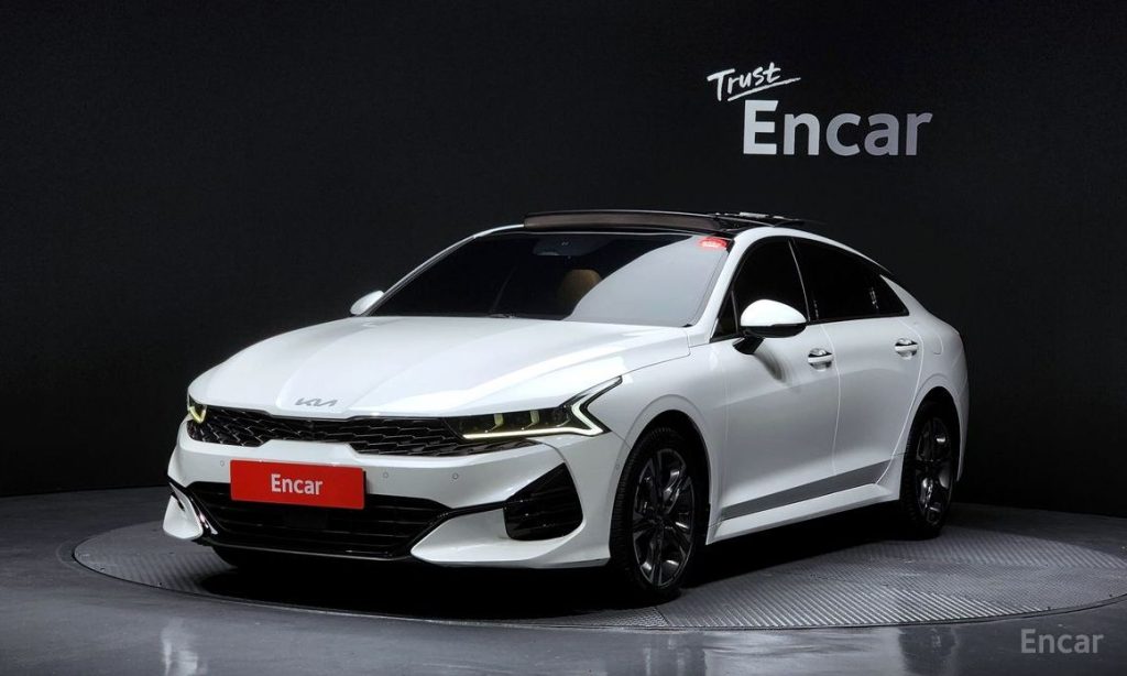 Kia K5 2023