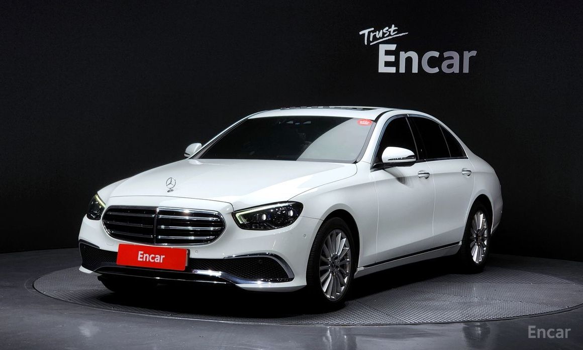 Mercedes-Benz E-Class 2021