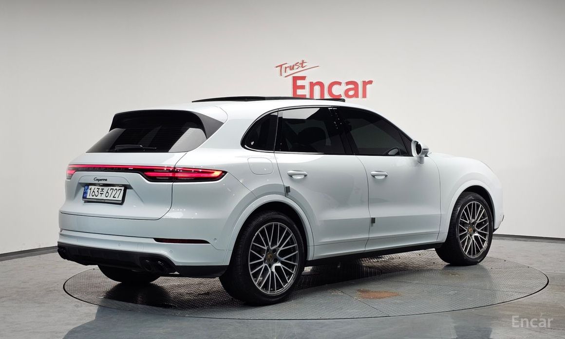 Porsche Cayenne 2022