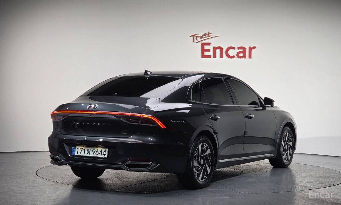 Hyundai Grandeur 2022