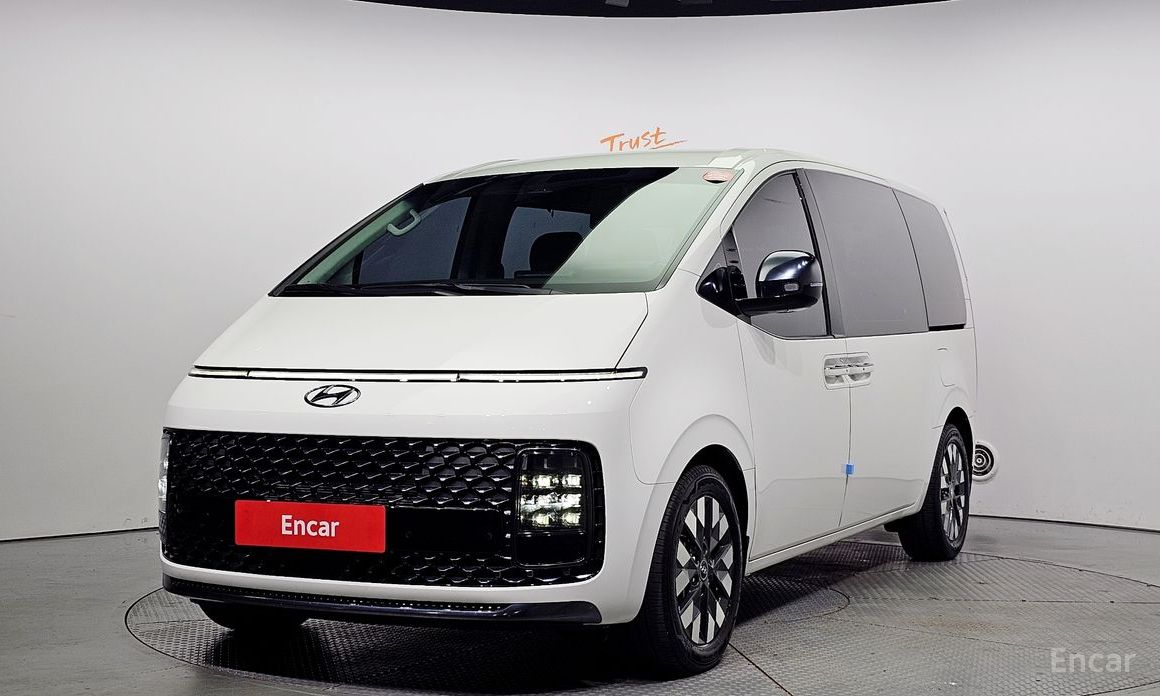 Hyundai Staria 2024