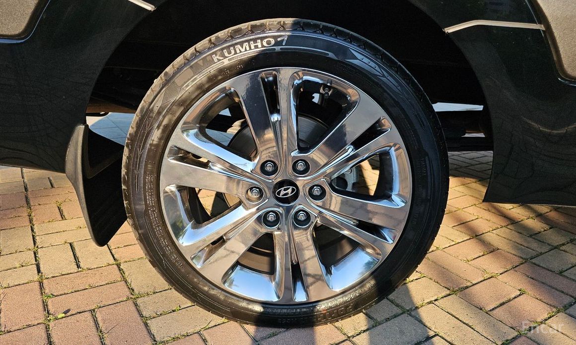 Фото автомобиля