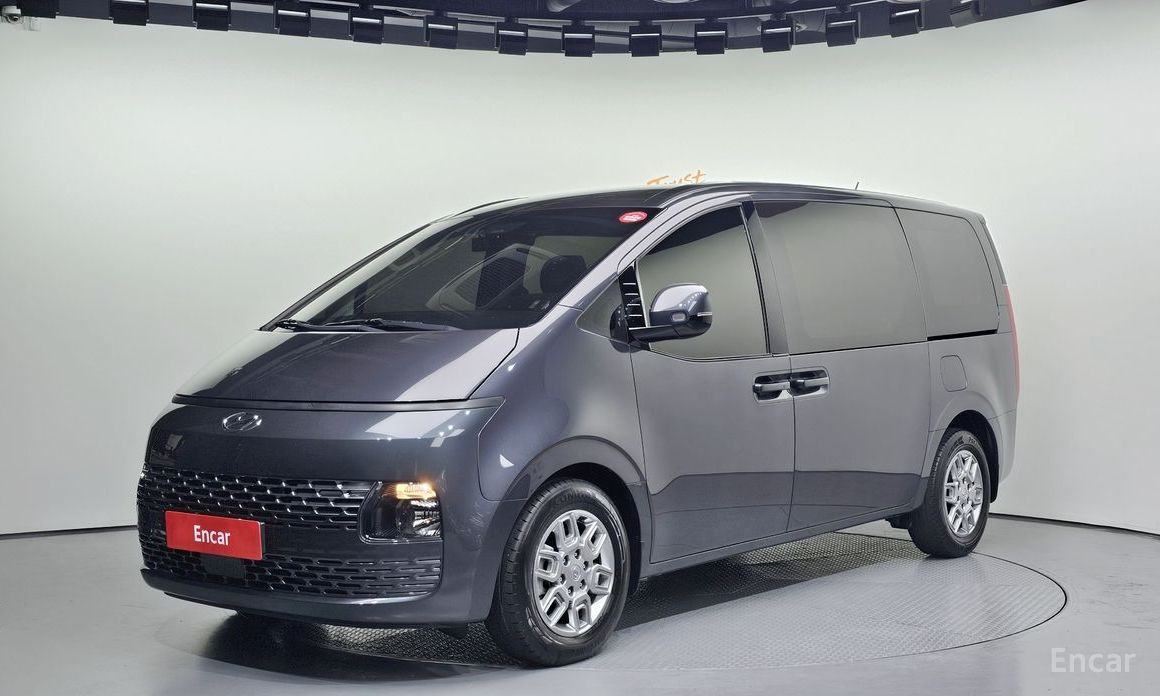 Hyundai Staria 2022