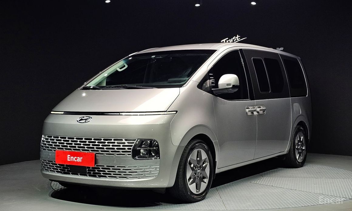 Hyundai Staria 2022