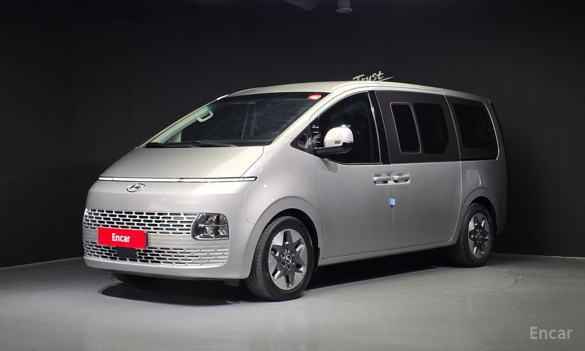 Hyundai Staria 2022