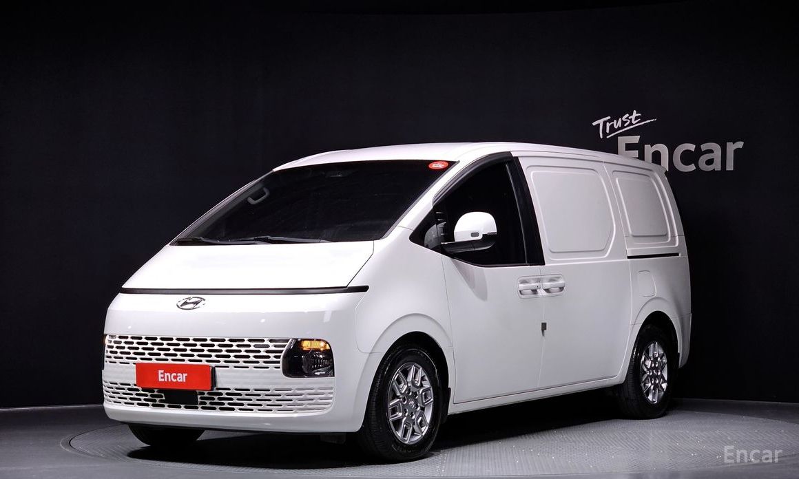 Hyundai Staria 2022