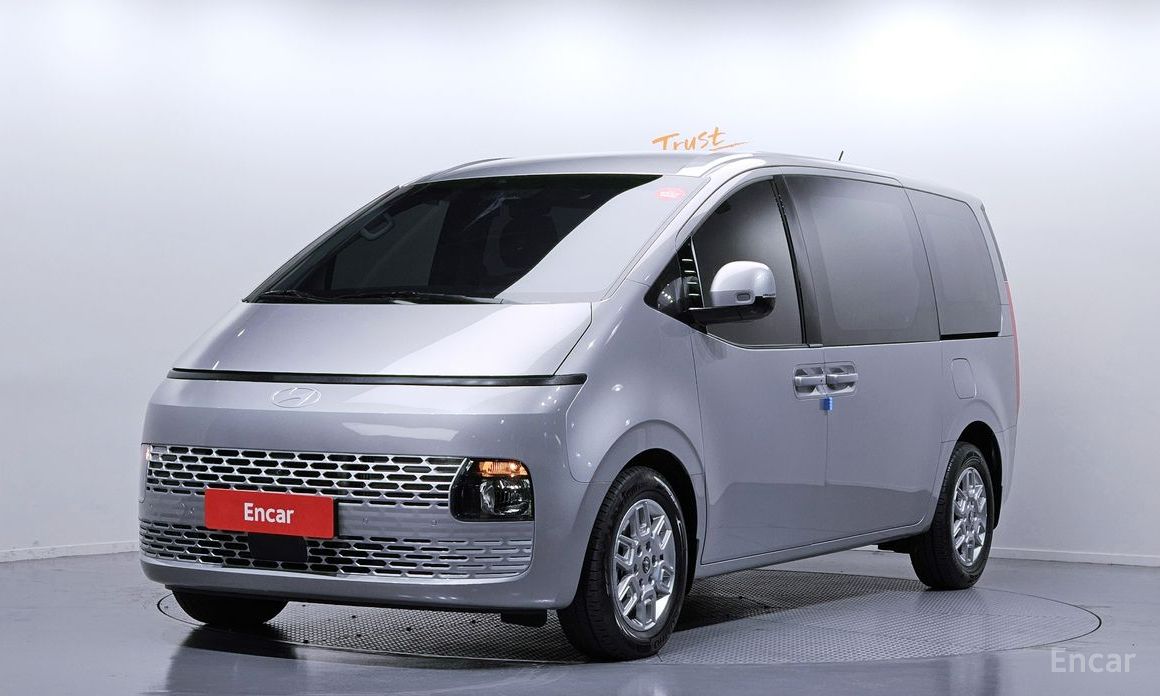 Hyundai Staria 2025