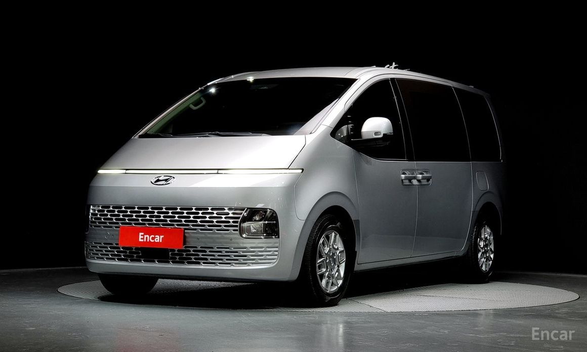 Hyundai Staria 2022