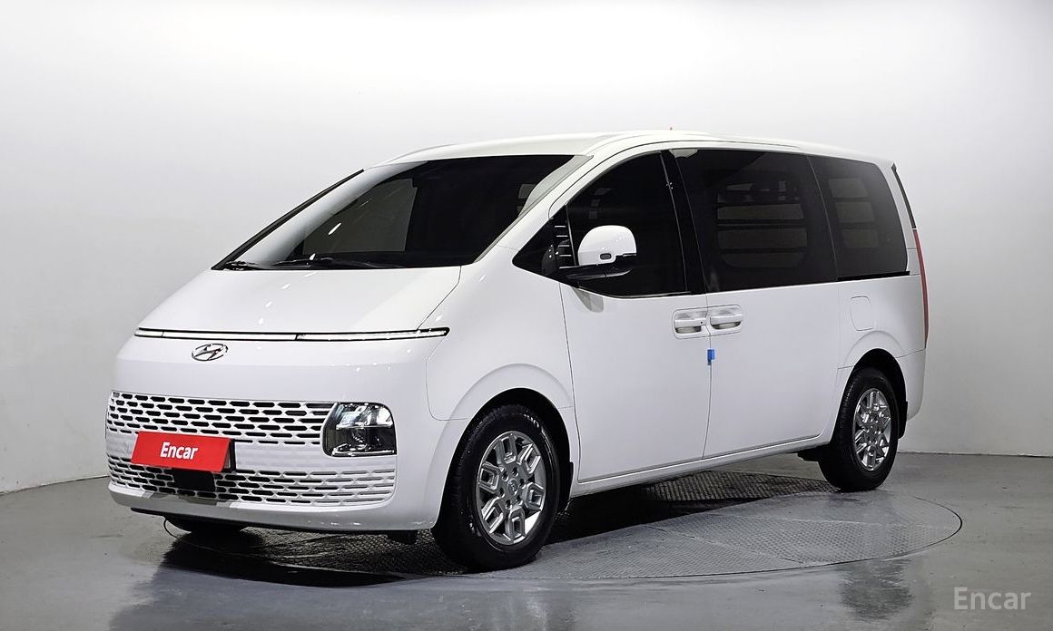 Hyundai Staria 2024