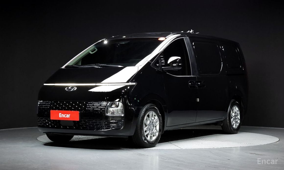Hyundai Staria 2023