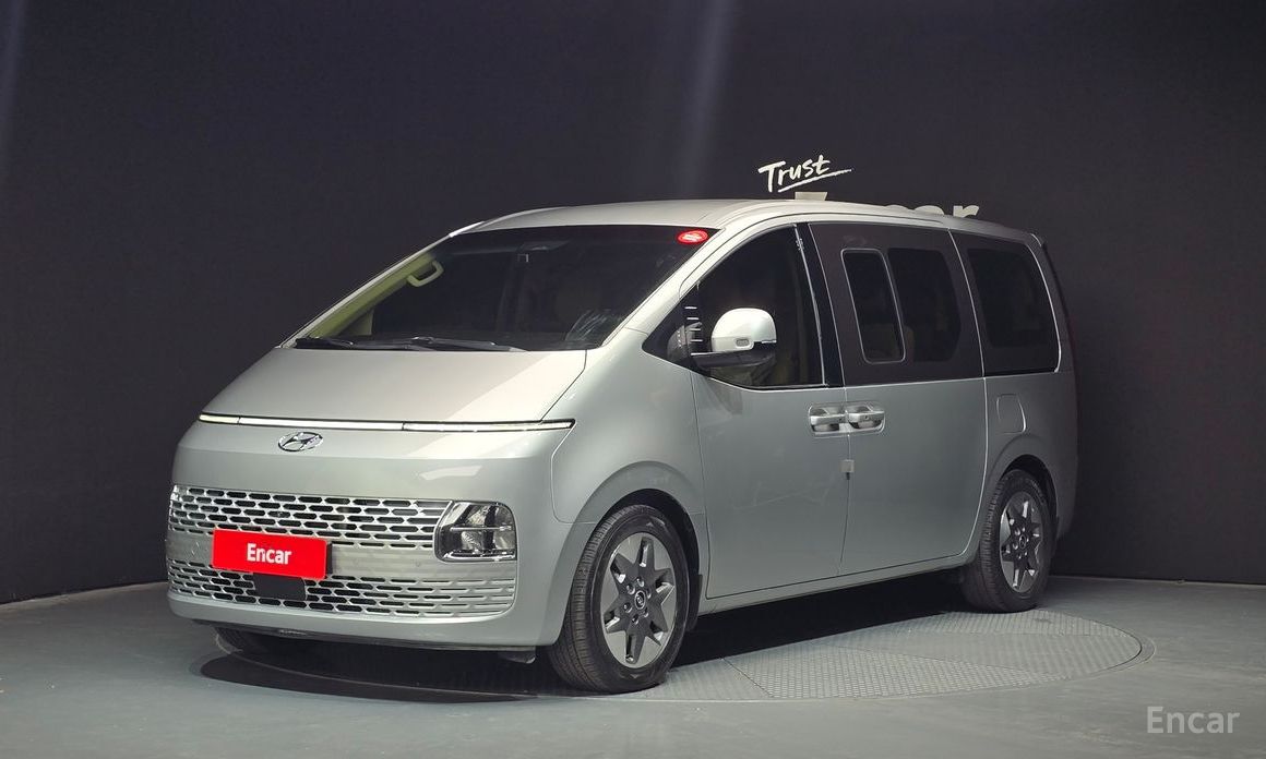 Hyundai Staria 2023