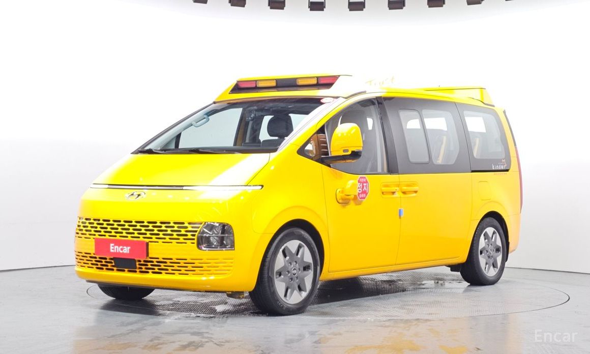 Hyundai Staria 2022