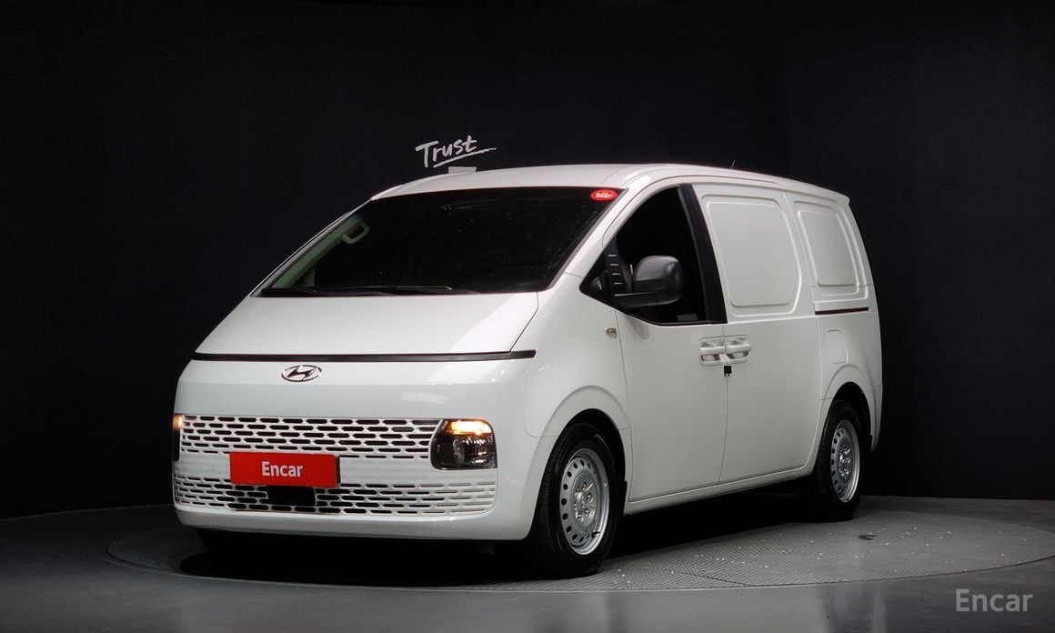Hyundai Staria 2023