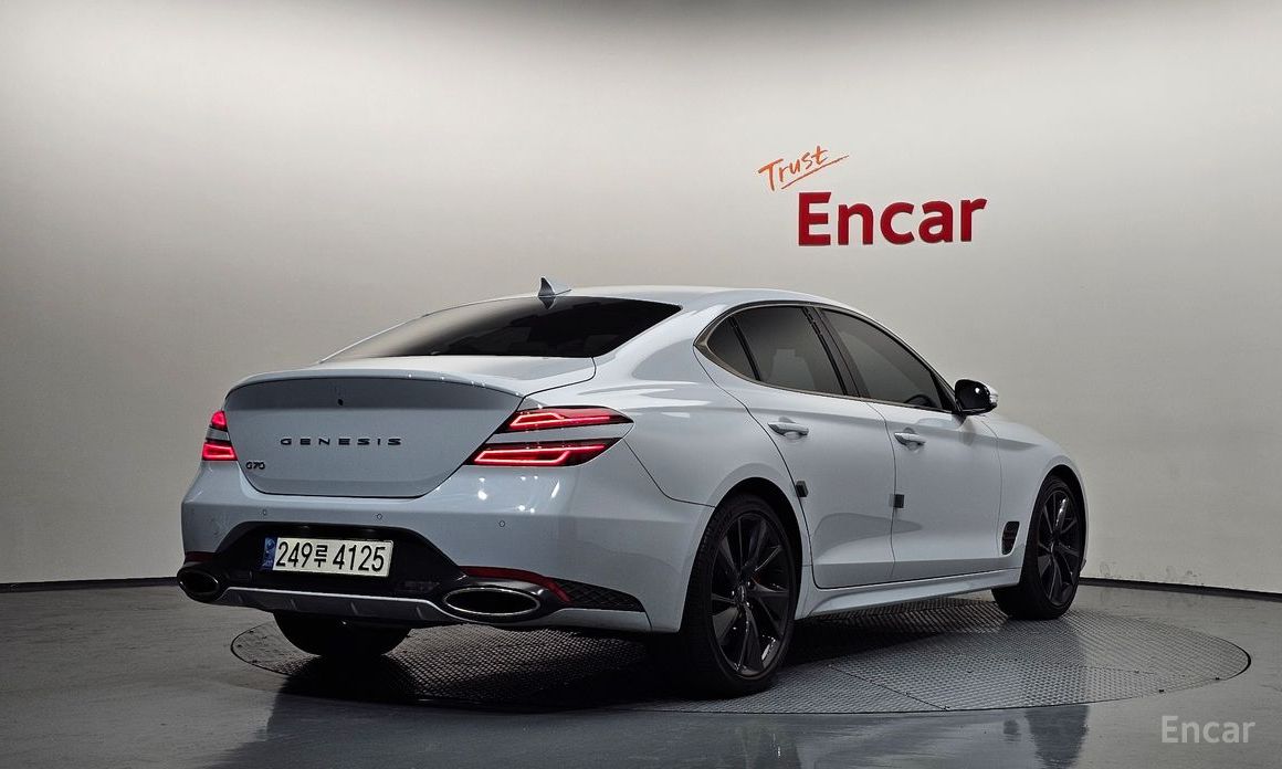 Genesis G70 2023