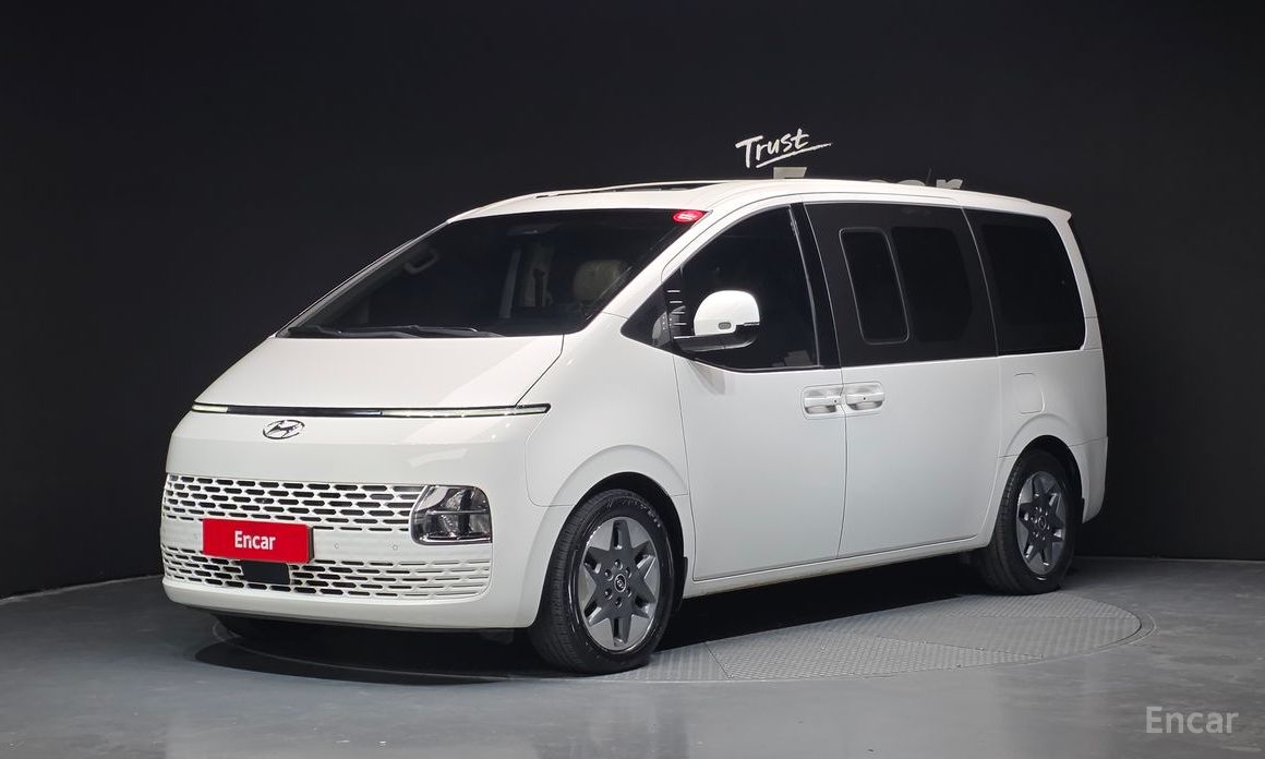 Hyundai Staria 2022
