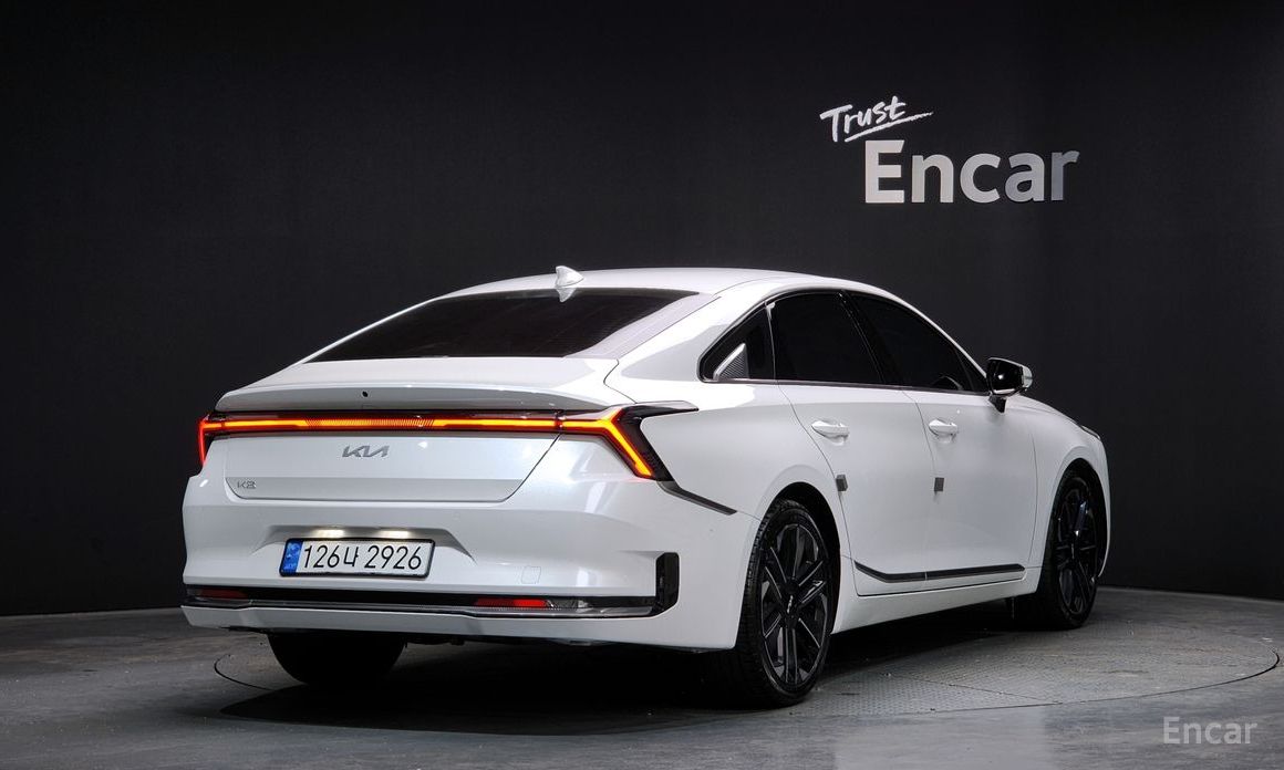 Kia K8 2025