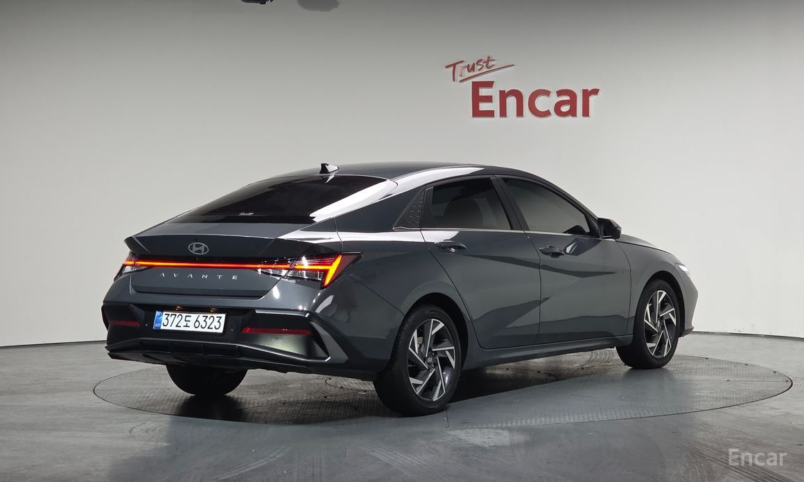Hyundai AVANTE 2025