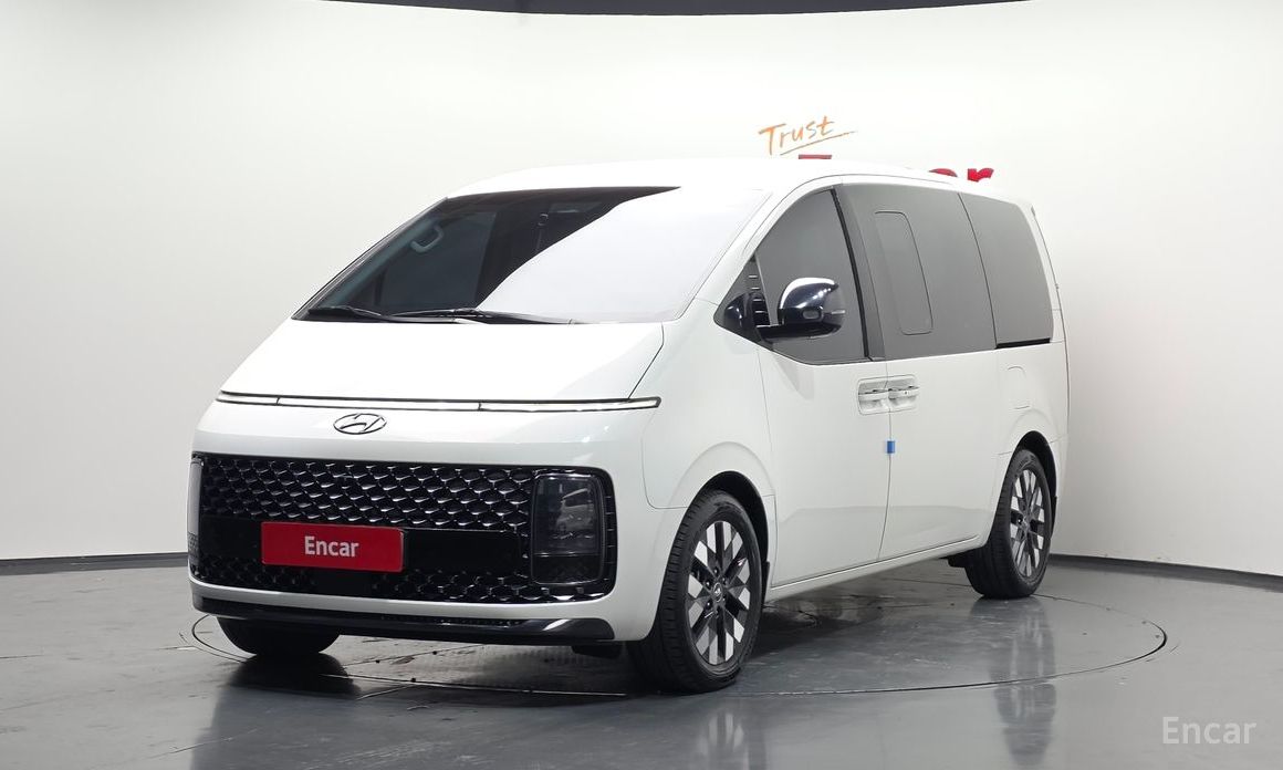 Hyundai Staria 2022