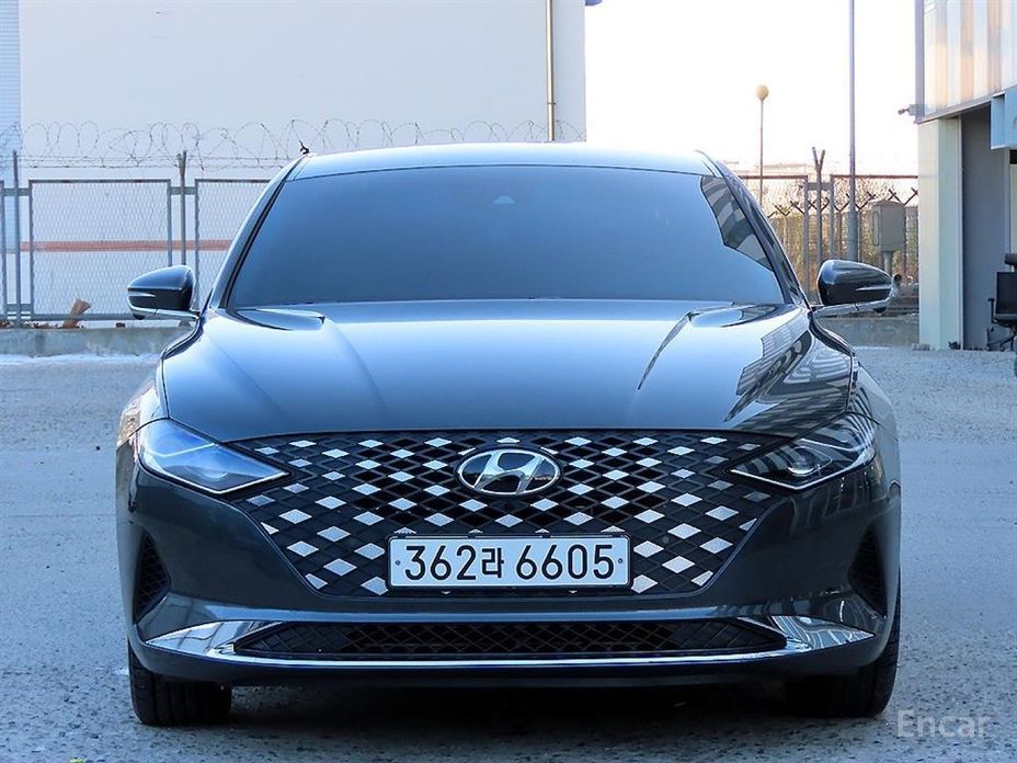 Hyundai Grandeur 2022