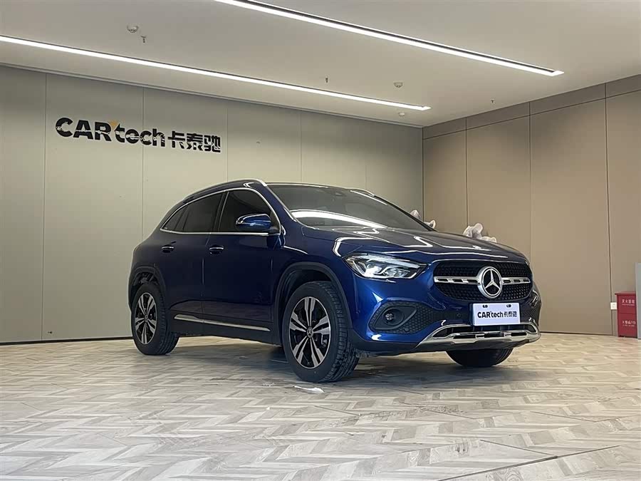 Mercedes-Benz GLA GLA 220