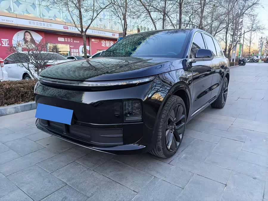 Li Auto L6