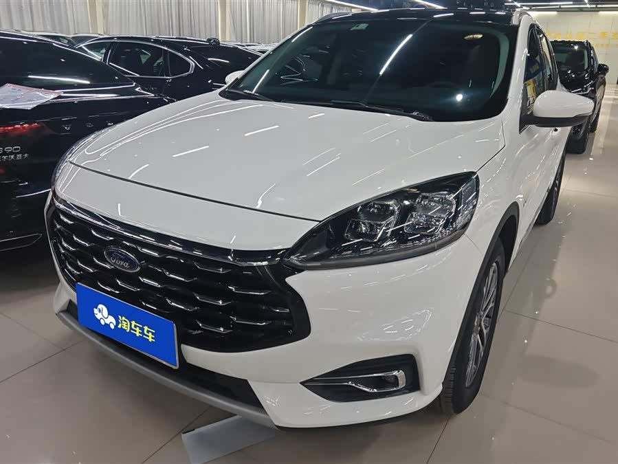 Ford Escape EcoBoost 245