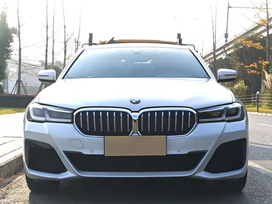 BMW 5 Серии