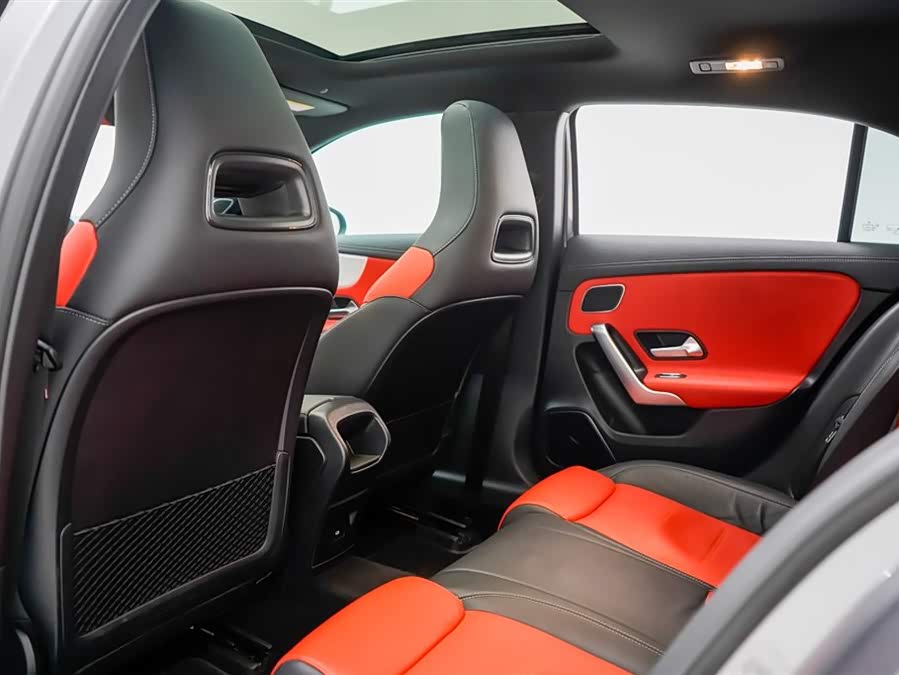 Mercedes-Benz A35 4MATIC