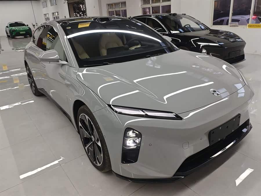Nio ET5T
