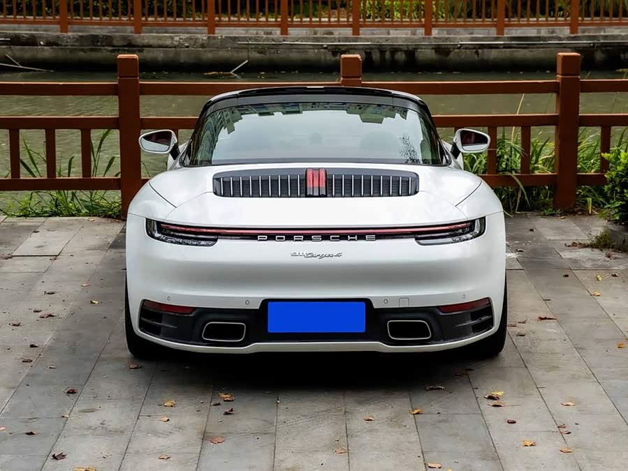 Porsche 911 Targa 4