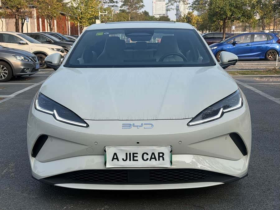 BYD Seal 06