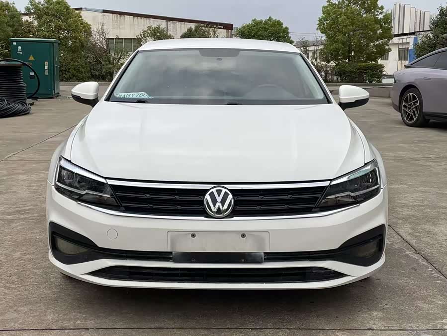 Volkswagen Lamando