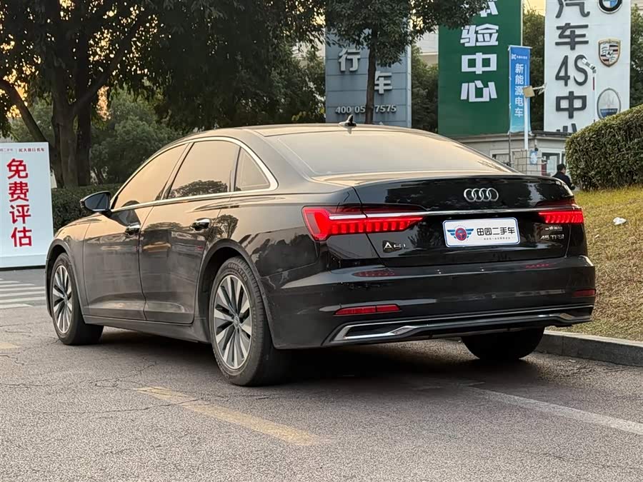 Audi A6L 45 TFSI Premium Selection Zhiya