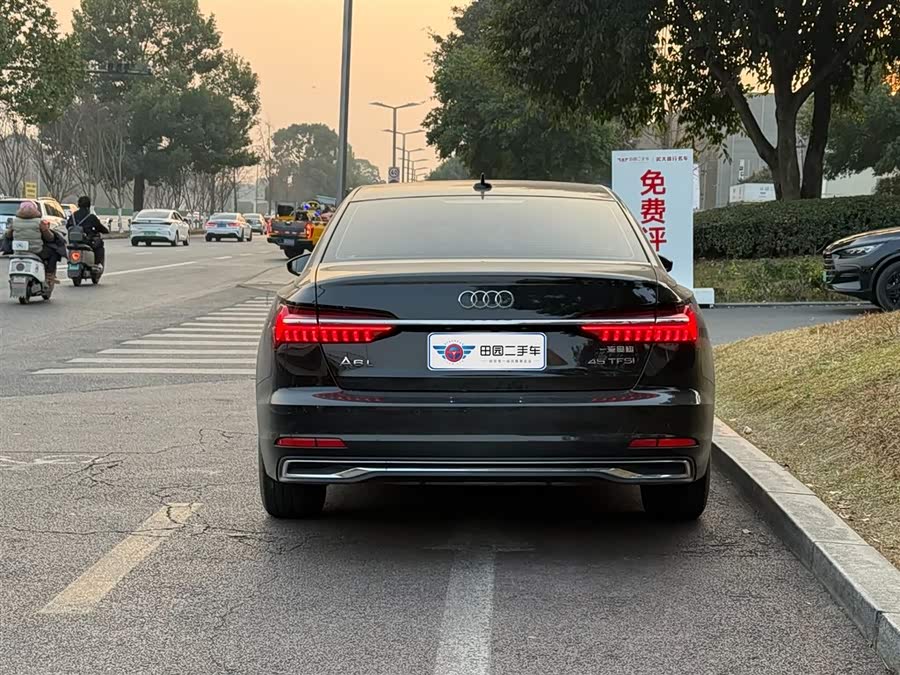 Audi A6L 45 TFSI Premium Selection Zhiya