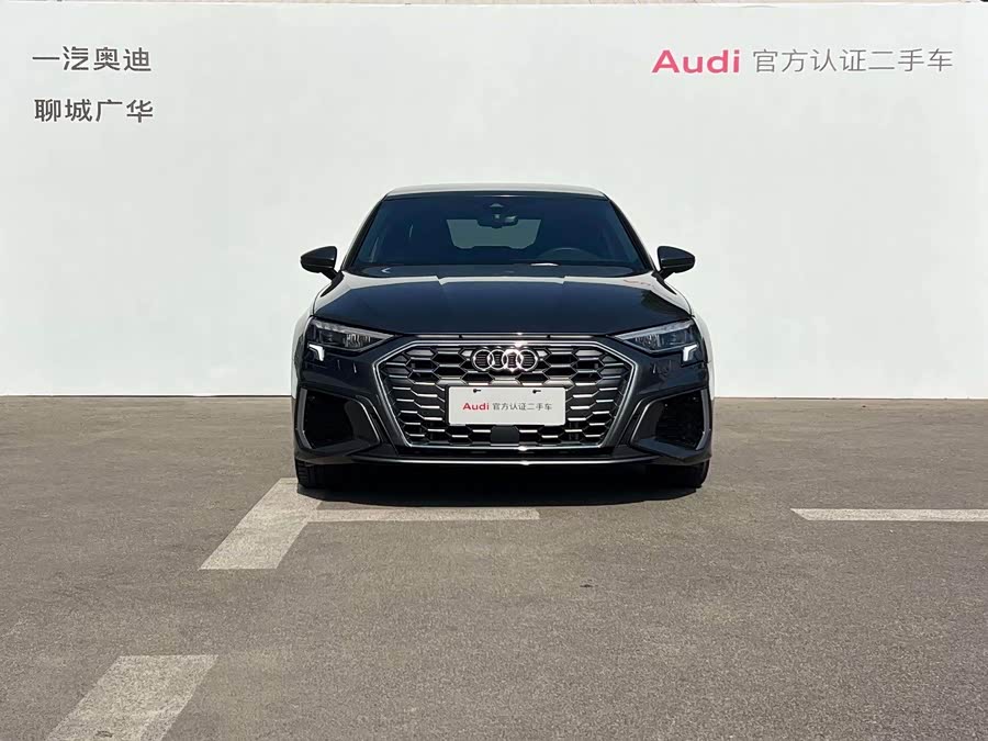 Audi A3L Limousine 35 TFSI Sport