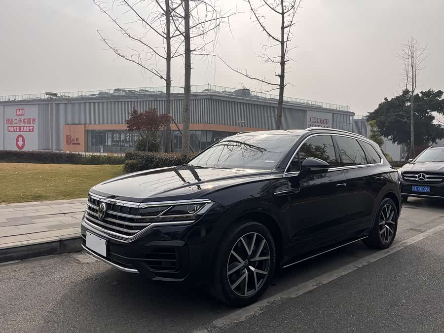 Volkswagen VW Touareg